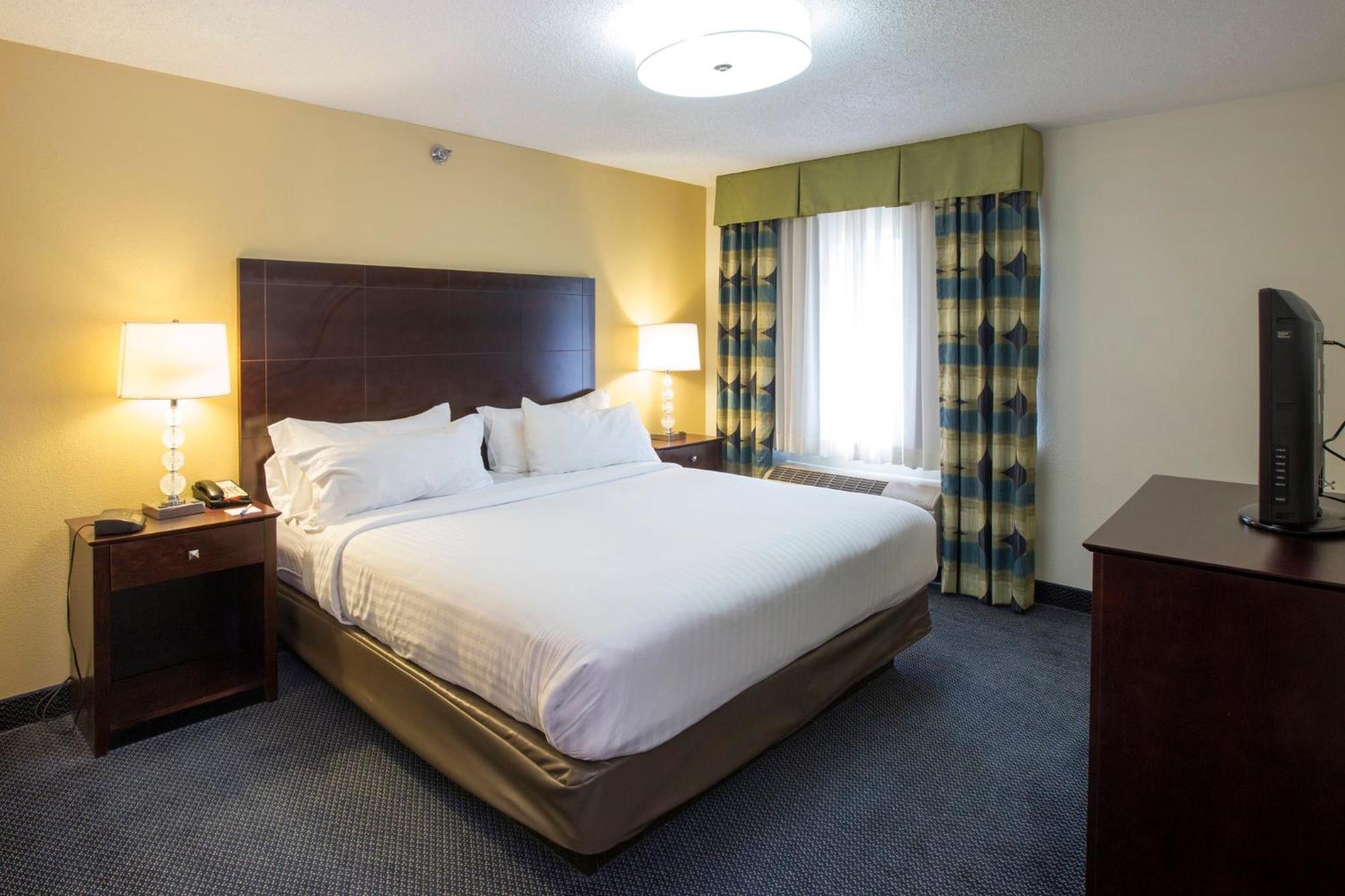 Holiday Inn Express Hotel & Suites-Saint Joseph By Ihg Εξωτερικό φωτογραφία