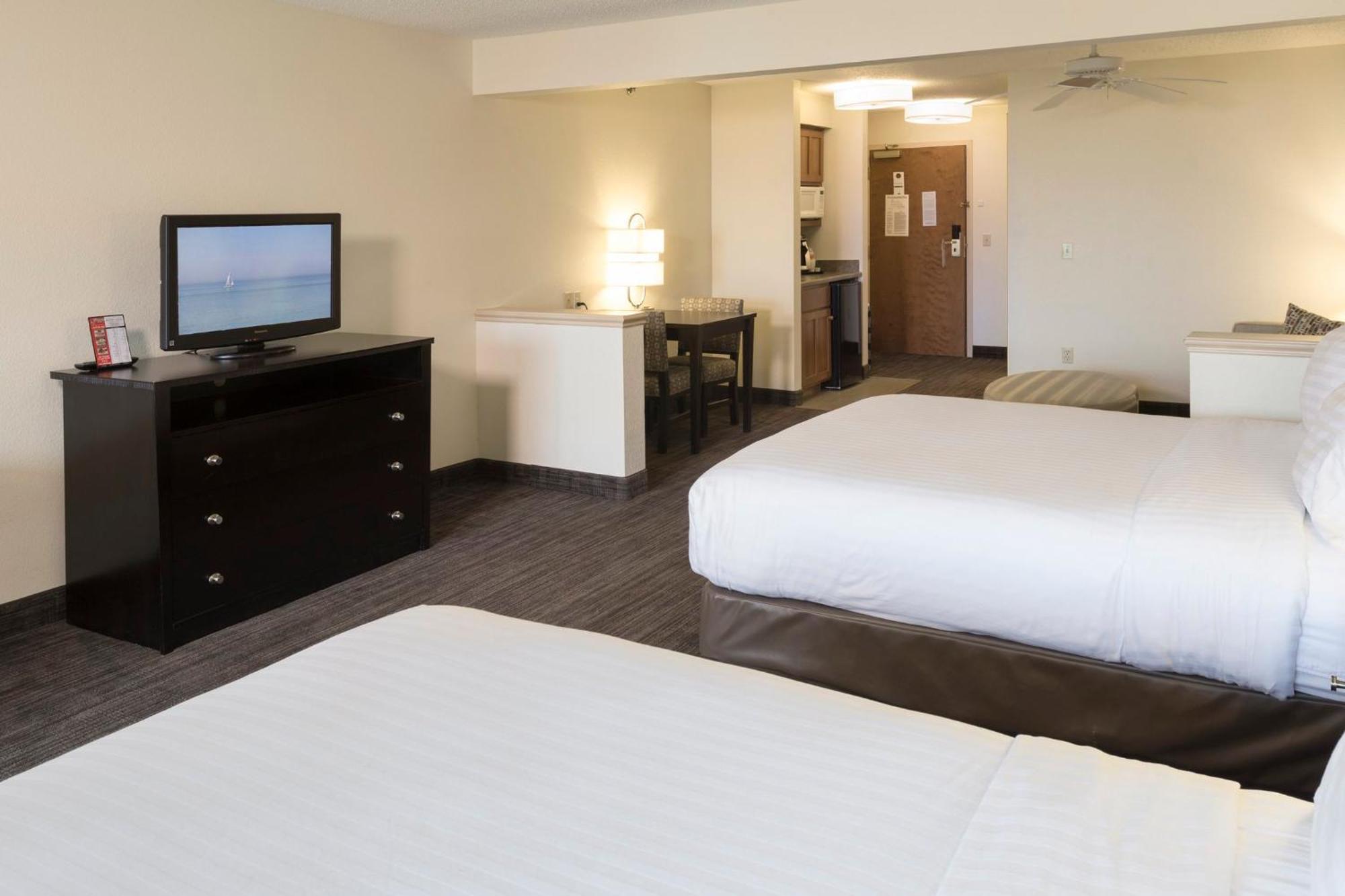 Holiday Inn Express Hotel & Suites-Saint Joseph By Ihg Εξωτερικό φωτογραφία